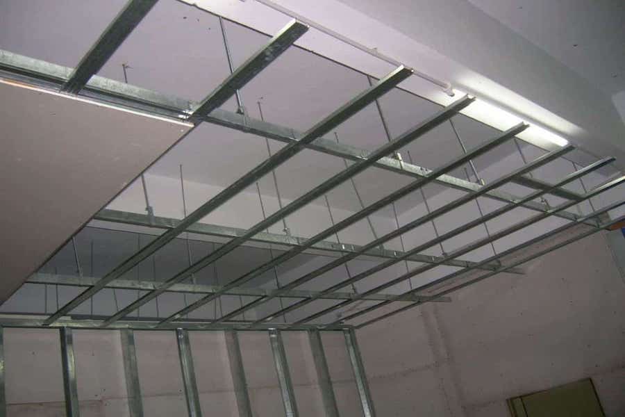 Suspended ceiling and partition walls